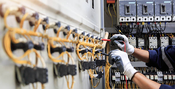Professional Electrician technician working in Flanders, NJ